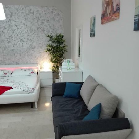 Apartamento Mecenate Cozy Flat Milán Exterior foto