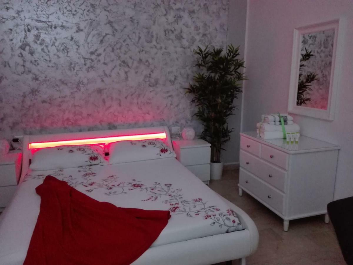 Apartamento Mecenate Cozy Flat Milán Exterior foto