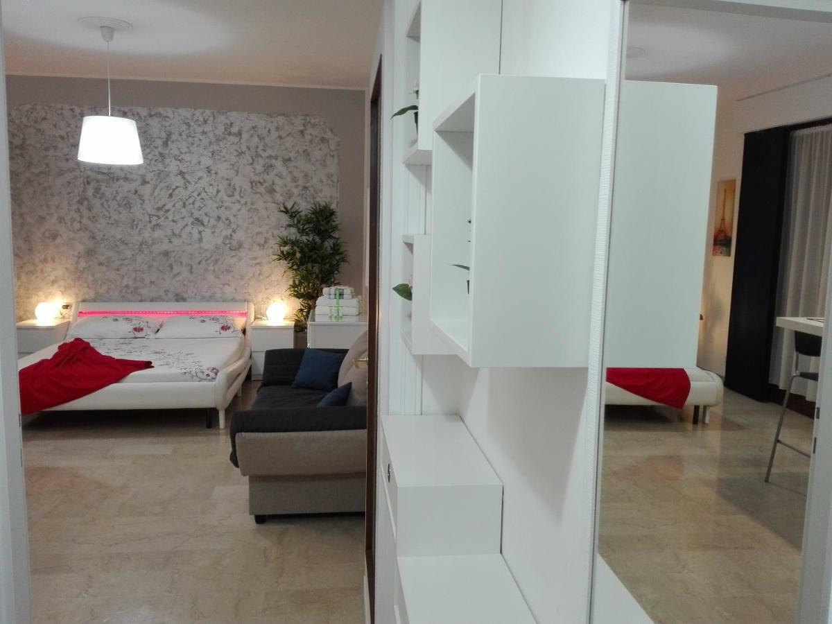 Apartamento Mecenate Cozy Flat Milán Exterior foto