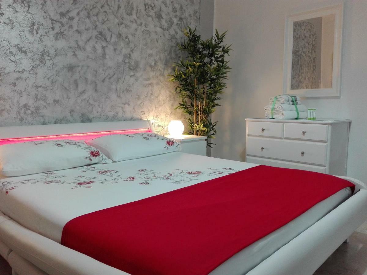 Apartamento Mecenate Cozy Flat Milán Exterior foto